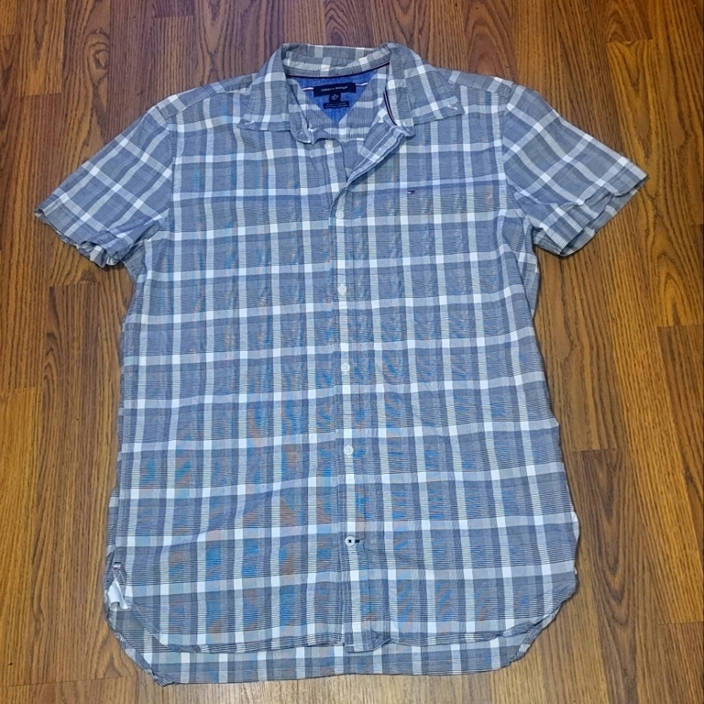 Tommy Hilfiger Slim Fit Men's Xl Striped Button Down Shirt B24